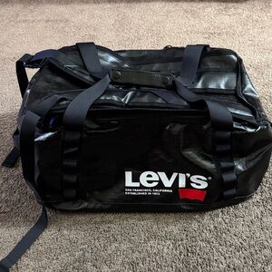 Levi's Black 2 in 1 Duffel Bag